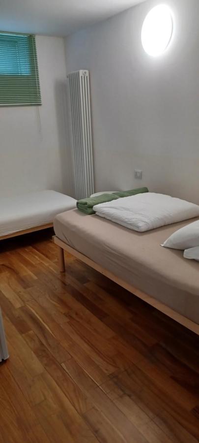 Como 3 B&B Bagian luar foto
