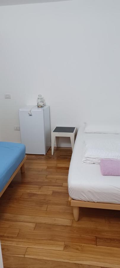 Como 3 B&B Bagian luar foto
